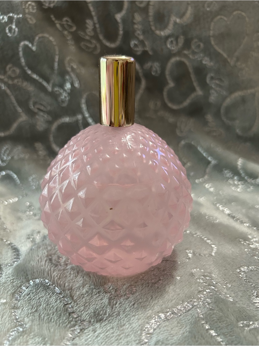 NWT GOLDEN ERA Room Spray in Textured Pink Glass Bottle with Gold-Tone Cap